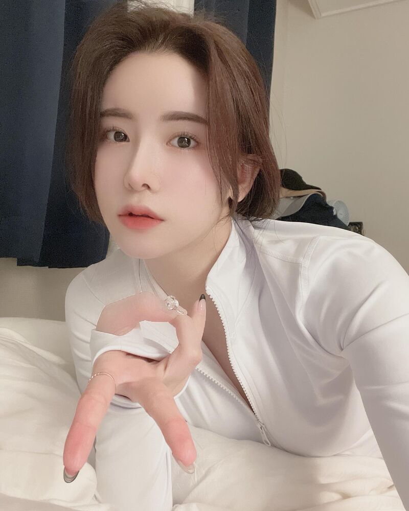 thumb.jpeg-4.jpg