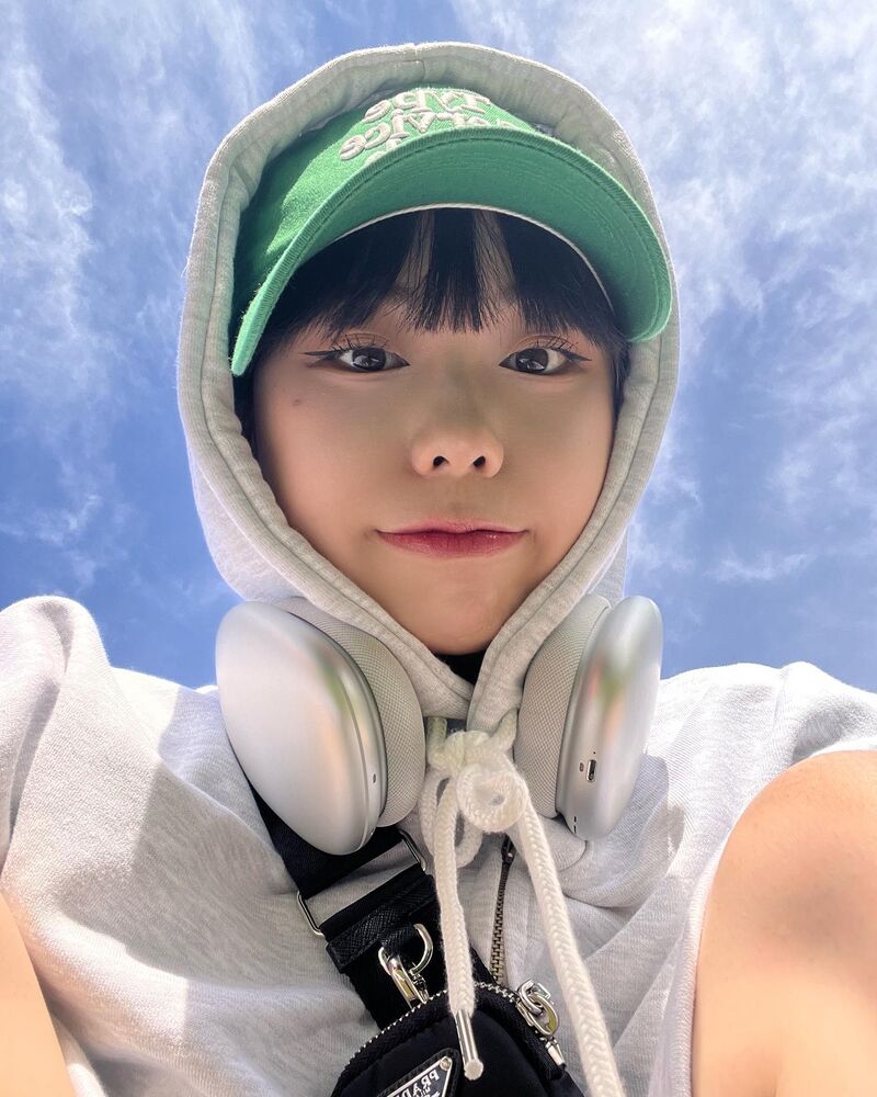 thumb.jpeg-3.jpg